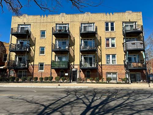 3100 W Addison Unit 1A, Chicago, IL 60618