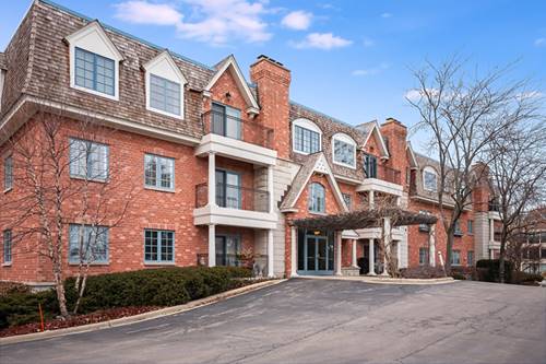 151 E Laurel Unit 204, Lake Forest, IL 60045