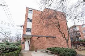 6950 N Bell Unit 204, Chicago, IL 60645
