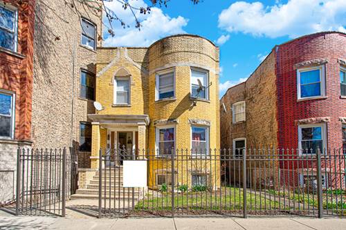 2251 N Sawyer, Chicago, IL 60647