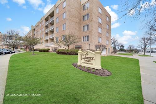 2240 S Grace Unit 207, Lombard, IL 60148