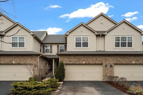 35 Oak Creek, North Aurora, IL 60542