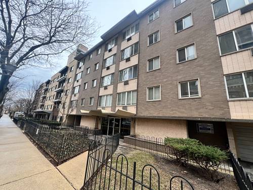 539 W Stratford Unit 309, Chicago, IL 60657