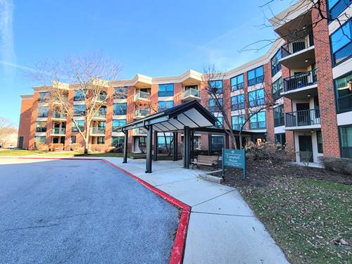 1220 N Village Unit 335, Arlington Heights, IL 60004