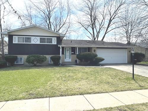 211 Hickory, Schaumburg, IL 60193