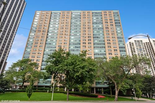 3180 N Lake Shore Unit 12D, Chicago, IL 60657