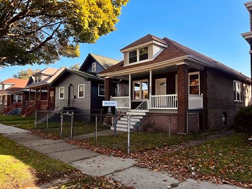 8015 S Ridgeland, Chicago, IL 60617