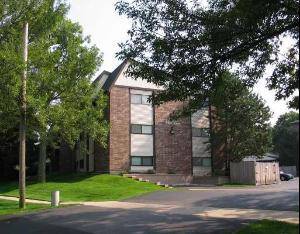 550 Vine Unit 205, Highland Park, IL 60035