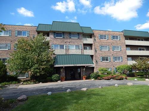 700 Perrie Unit 413, Elk Grove Village, IL 60007