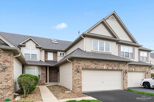 19 Oak Creek Unit 19, North Aurora, IL 60542