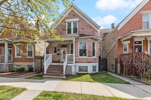 2739 N Sacramento, Chicago, IL 60647