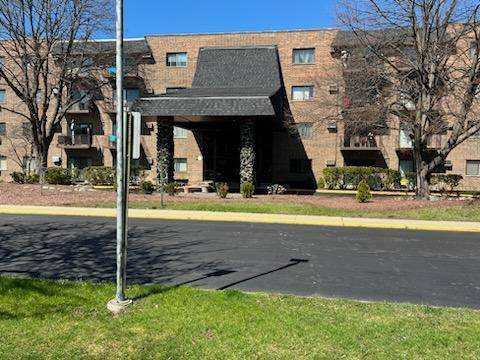 239 N Mill Unit 405A, Addison, IL 60101