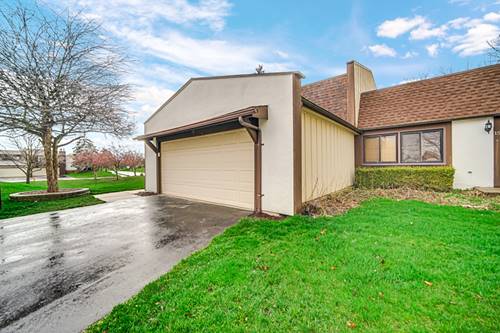 17 Heatherwood, Indian Head Park, IL 60525