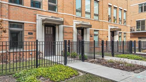 1718 S Prairie Unit 3, Chicago, IL 60616