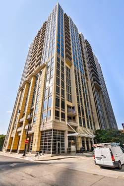 700 N Larrabee Unit 1115, Chicago, IL 60654