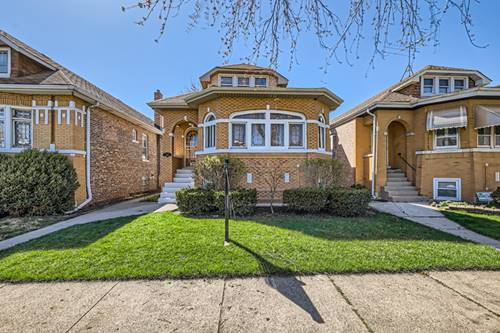 2118 Wenonah, Berwyn, IL 60402