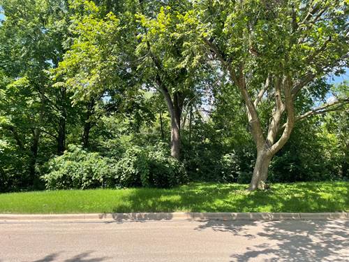 Lot 4 Manchester, Batavia, IL 60510