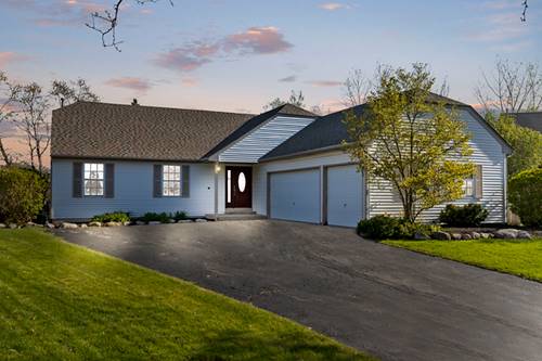 5 Kay, Lake In The Hills, IL 60156