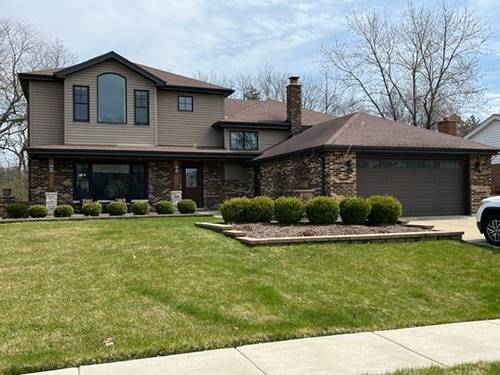 8237 Meadowwood, Woodridge, IL 60517