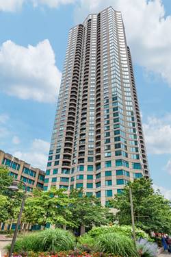 400 N Lasalle Unit 1702, Chicago, IL 60654