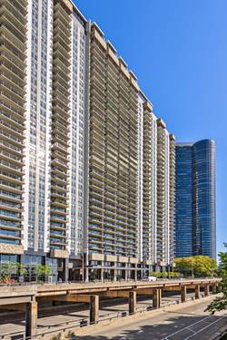 400 E Randolph Unit 1126, Chicago, IL 60601