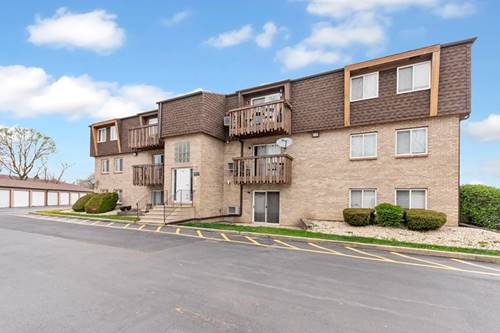 2341 Bicentennial Unit 12, Crest Hill, IL 60435