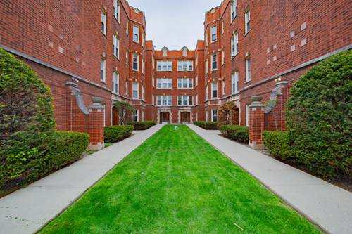 4840 W Henderson Unit 3A, Chicago, IL 60641