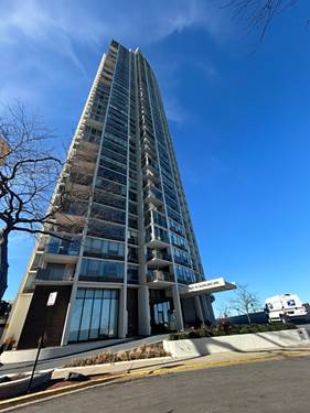 940 W Glenlake Unit 34C, Chicago, IL 60660