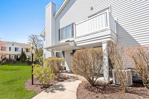 544 Willowcreek Unit 3-9, Clarendon Hills, IL 60514