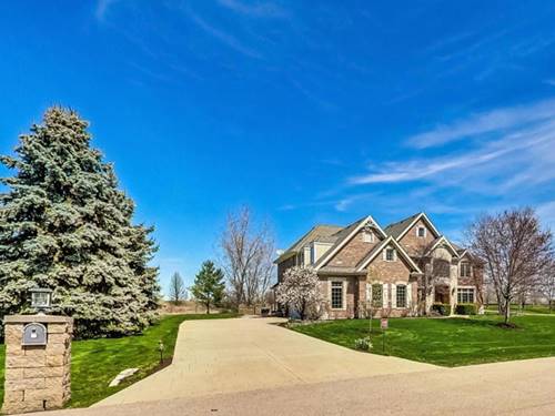 36W720 Whispering, St. Charles, IL 60175