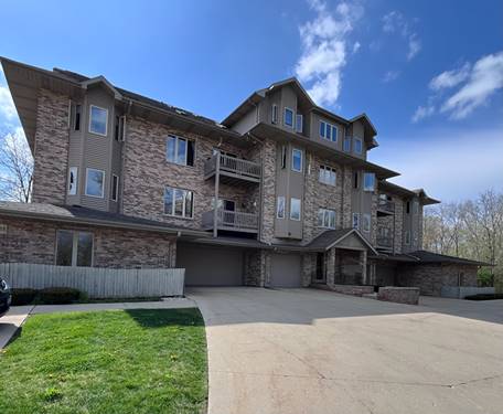 3160 Woodland Unit 3160, Zion, IL 60099