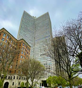 2626 N Lakeview Unit 1508, Chicago, IL 60614