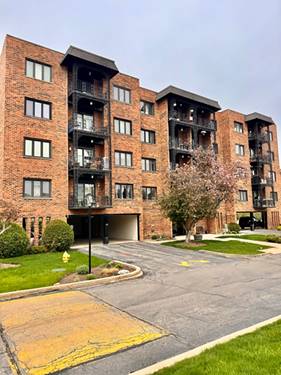 9382 Landings Unit 504, Des Plaines, IL 60016