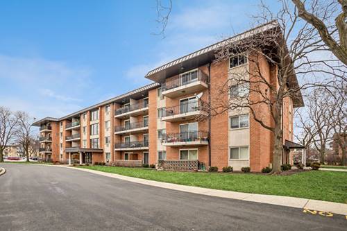 2234 S Goebbert Unit 123, Arlington Heights, IL 60005