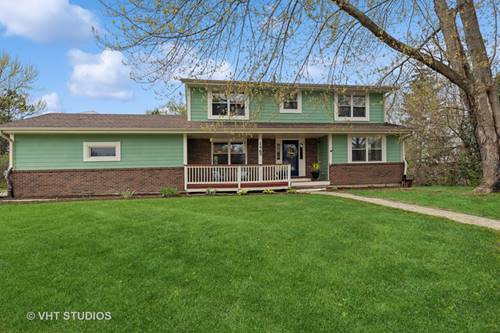 1465 Robincrest, Lindenhurst, IL 60046