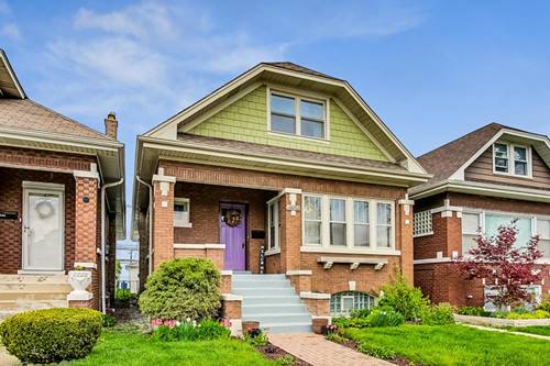 5324 W Dakin, Chicago, IL 60641