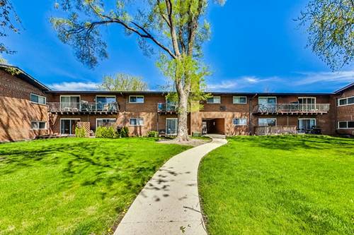 1835 W Hatherleigh Unit 1E, Mount Prospect, IL 60056