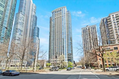 1235 S Prairie Unit 1902, Chicago, IL 60605