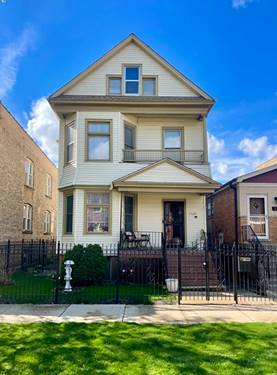 3329 W Belle Plaine, Chicago, IL 60618