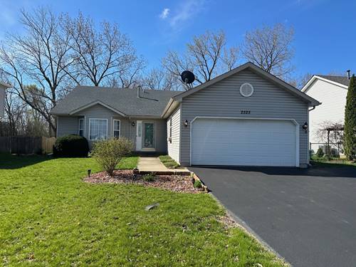 2525 Silver Rock, Crest Hill, IL 60403