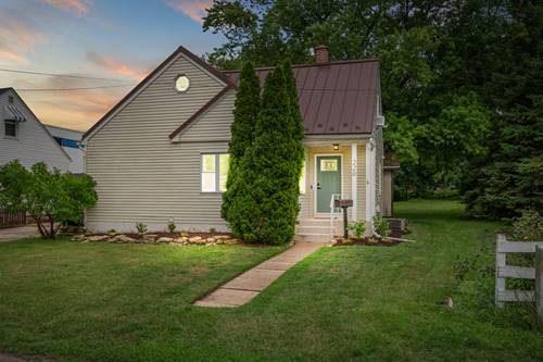 220 May, Sycamore, IL 60178