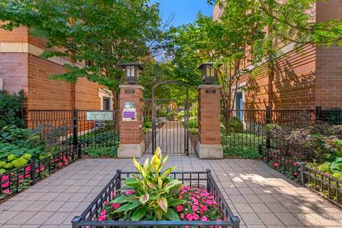 1117 W Monroe Unit 8, Chicago, IL 60607