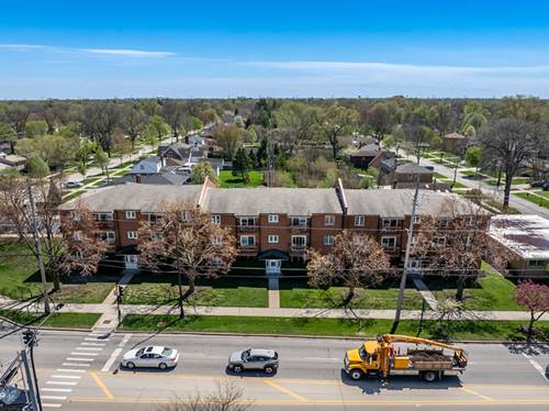 517 W Central Unit 2B, Mount Prospect, IL 60056