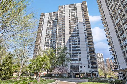 1360 N Sandburg Unit 2808, Chicago, IL 60610