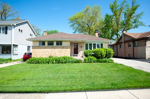 720 E Oakton, Arlington Heights, IL 60004