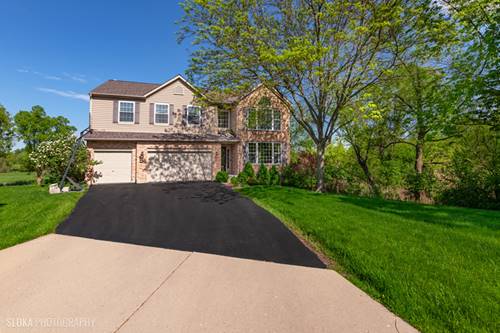 1071 Wheatland, Crystal Lake, IL 60014