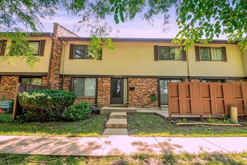 7346 Country Creek Unit 8, Downers Grove, IL 60516