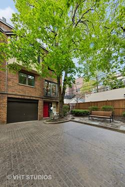 2033 N Halsted, Chicago, IL 60614