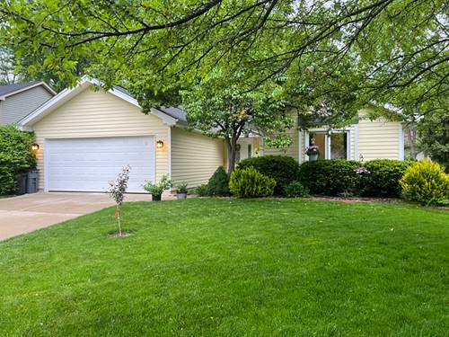 2299 Woodview, Naperville, IL 60565