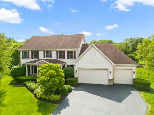 976 Mccormick, West Chicago, IL 60185